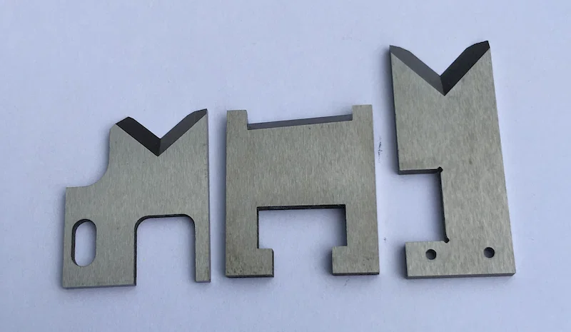 Cuchillas duraderas de la serie Komax, cuchillas de otras series, cuchillas pelacables 