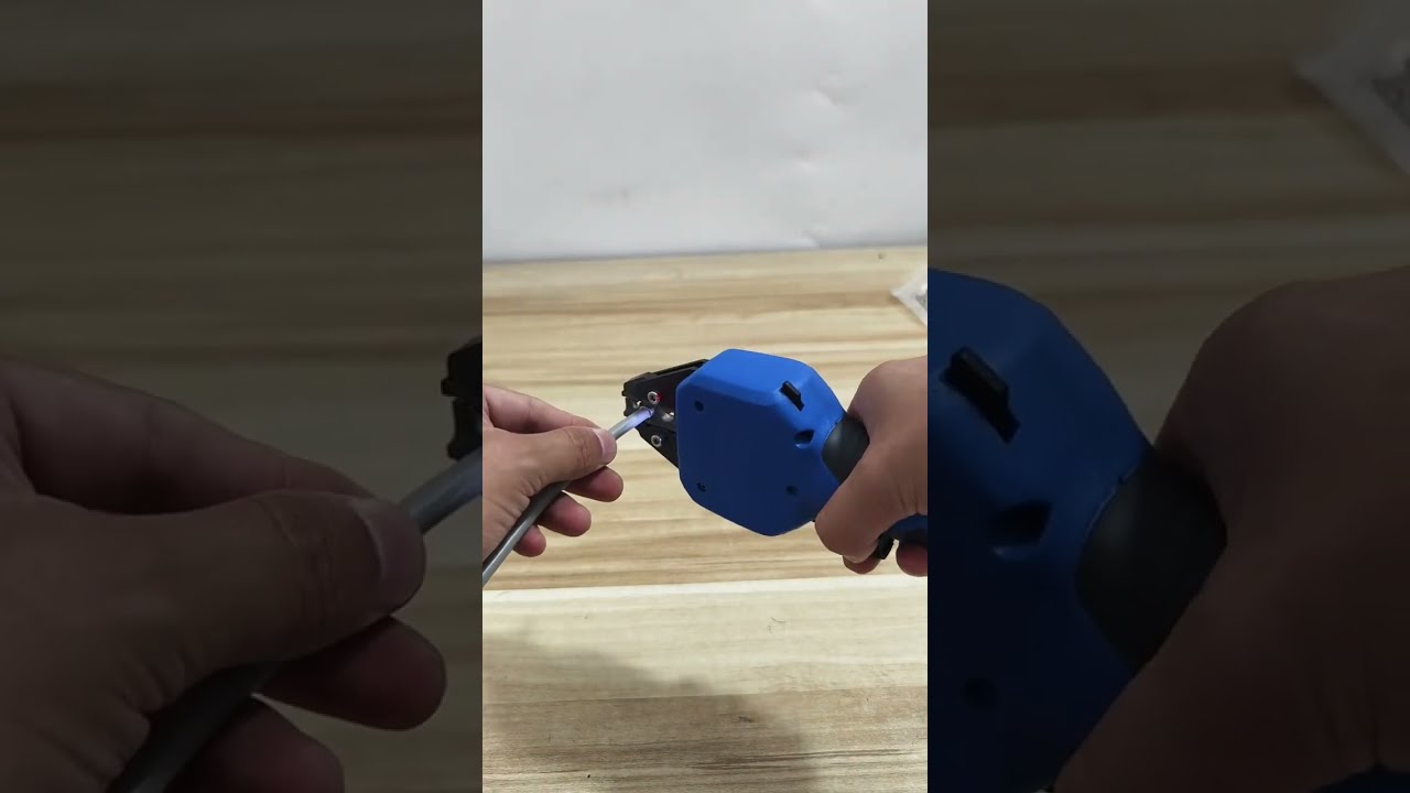 Portable Cordless Lithium Battery Wire Crimper with Interchangeable Dies