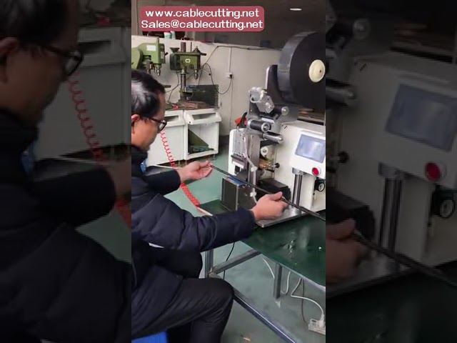 Enrolladora y encintadora automática de arneses de cables | Máquina de bobinar cinta