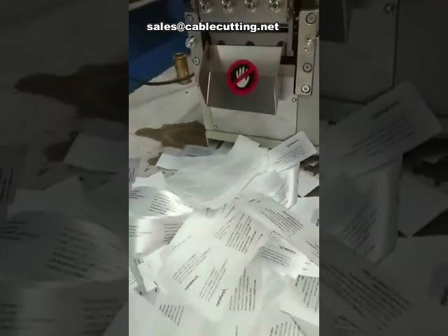 Máquina de corte y sellado de bordes para etiquetas tejidas - Alta precisión industrial