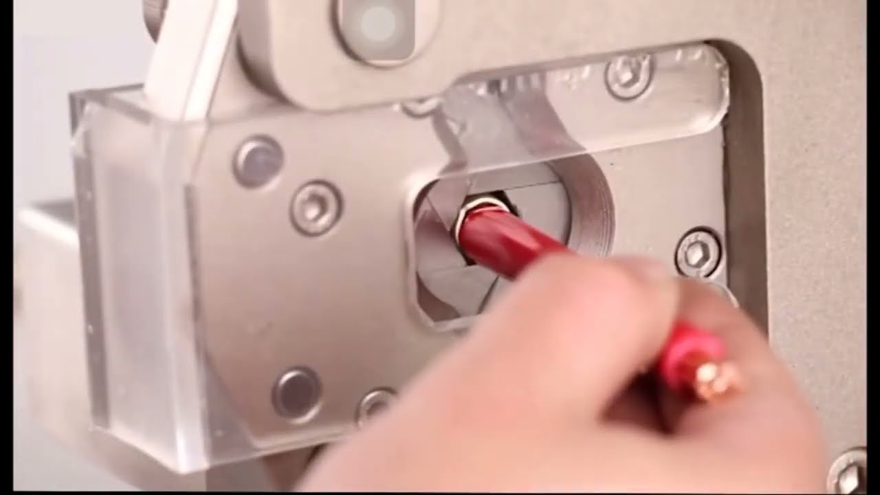 Máquina Crimpadora Servo para Terminales Hexagonales de Cable - Precisión Automatizada