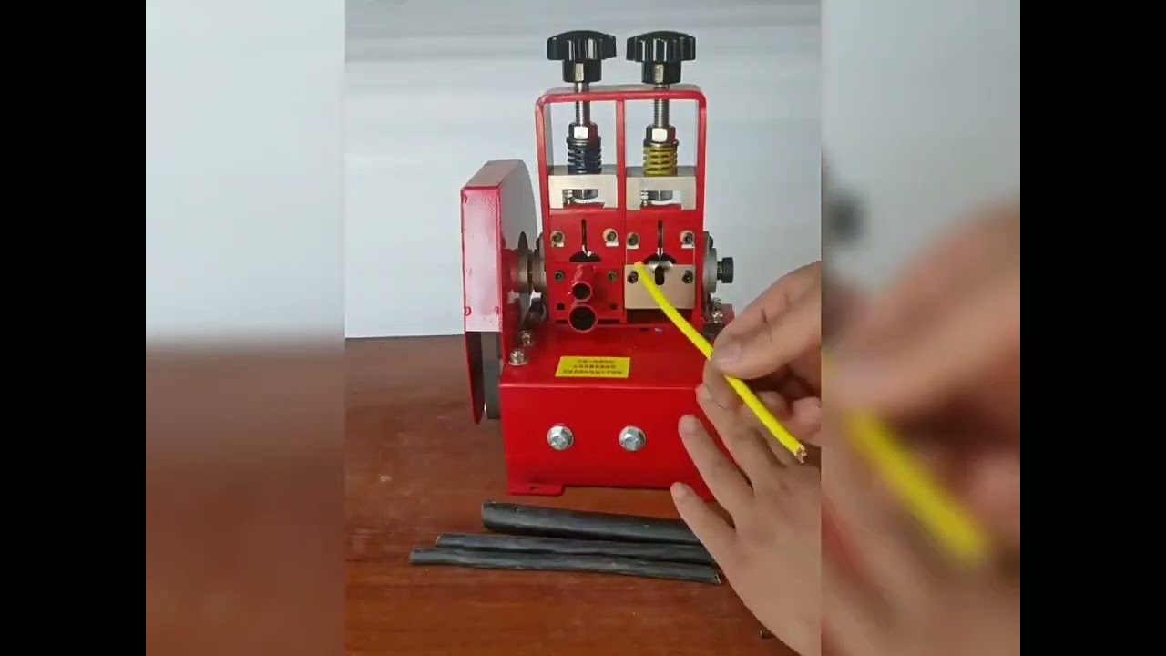 Máquina Pelacables Mini Eléctrica y Manual para Cobre de Chatarra con Cuchillas