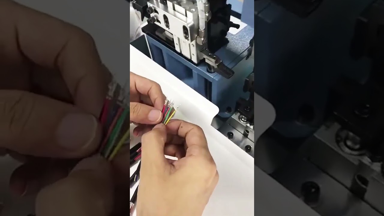 Máquina Universal de Pelado y Crimpado para Cables Multinúcleo, Mangueras y Arneses
