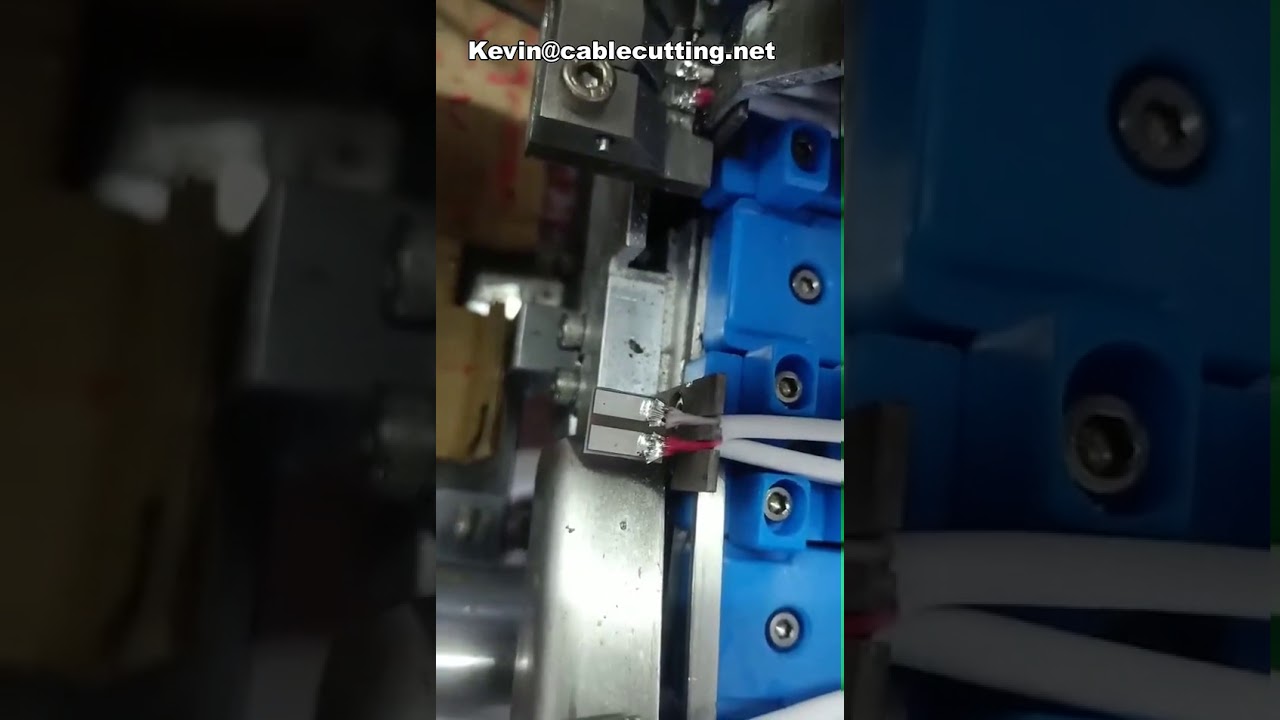Máquina Automática para Soldar Conectores USB de 2 Pines y Fabricar Cables de Datos