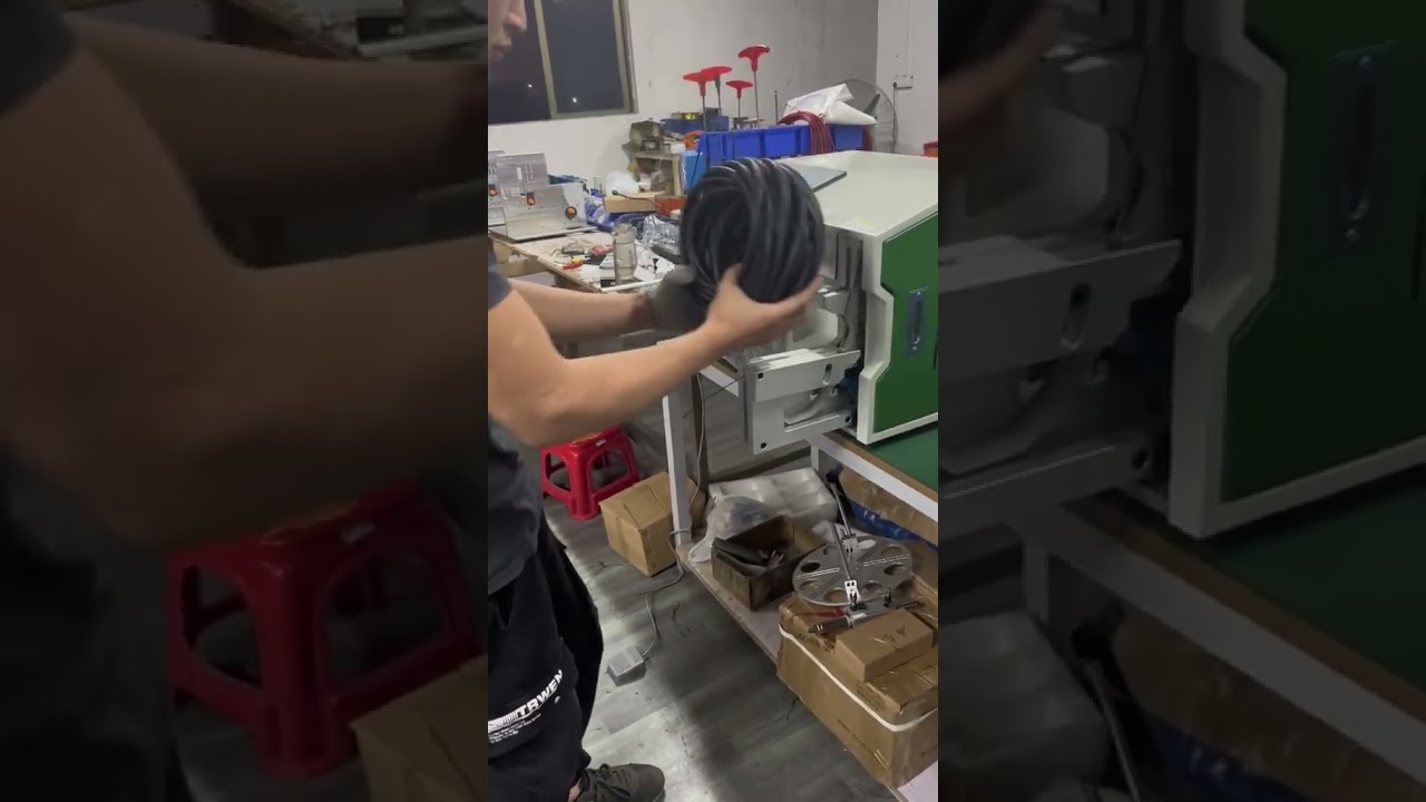 Máquina Automática de Bobinado y Atado para Mangueras Corrugadas y Arneses de Cables