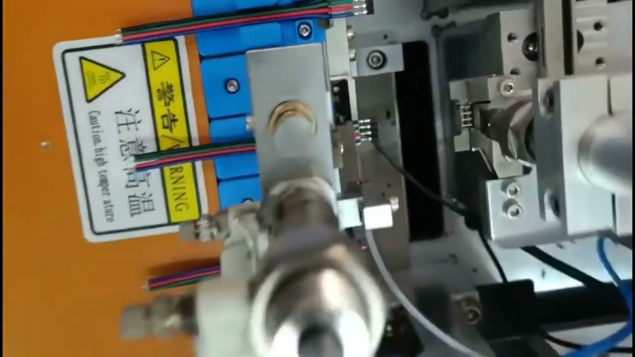 Máquina Automática para Fabricación de Cables USB y Soldadura de Chips LED para Luces Navideñas