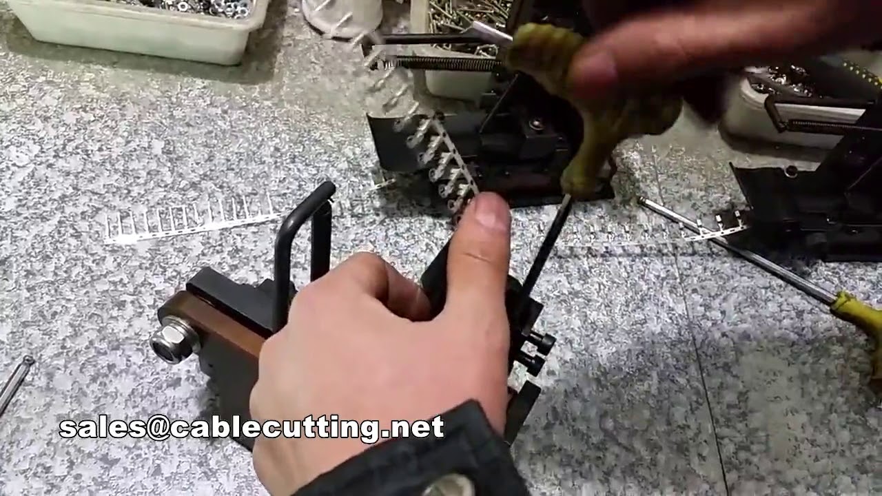 Máquina de crimpado horizontal para terminales: instalación y depuración del aplicador