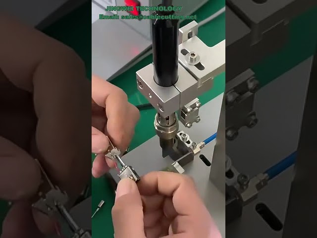 Máquina semiautomática de soldadura para interruptores y conectores USB - Equipo de soldadura de cables y PCB