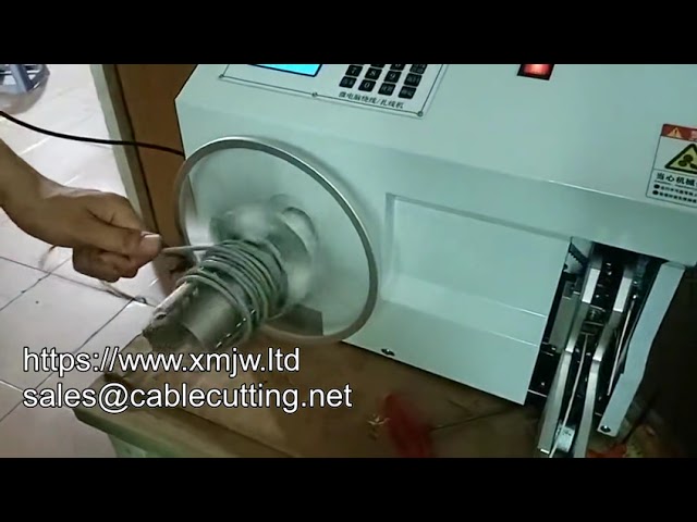 Máquina Automática de Bobinado y Trenzado para Cables de Datos - Atado Eficiente