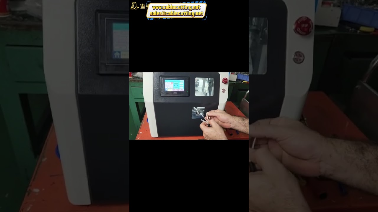 Máquina automática de corte, pelado, trenzado y crimpado de cables con alimentador de 3 terminales